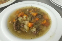 Suppe nach Großmutters Rezept